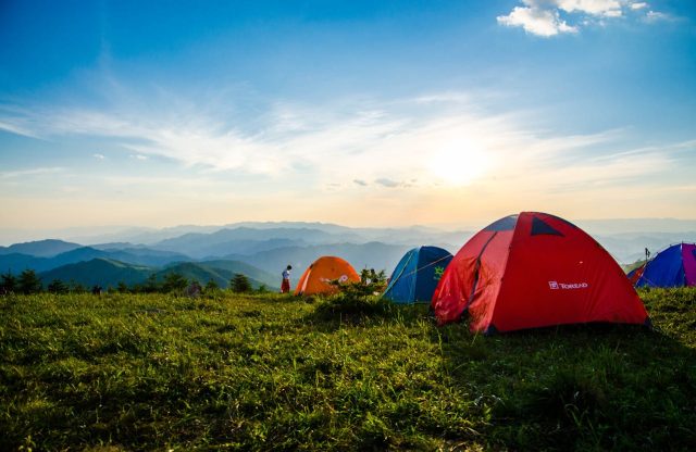 guardar-equipo-de-acampada-en-tu-trastero-de-alquiler Cómo Almacenar Equipo de Montaña y de Acampada en tu Trastero de Alquiler en Madrid