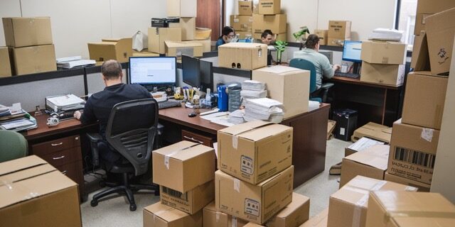 ordena-tu-oficina-con-alquiler-de-trastero-en-ciudad-lineal Cómo optimizar tu espacio de trabajo con un trastero en Ciudad Lineal